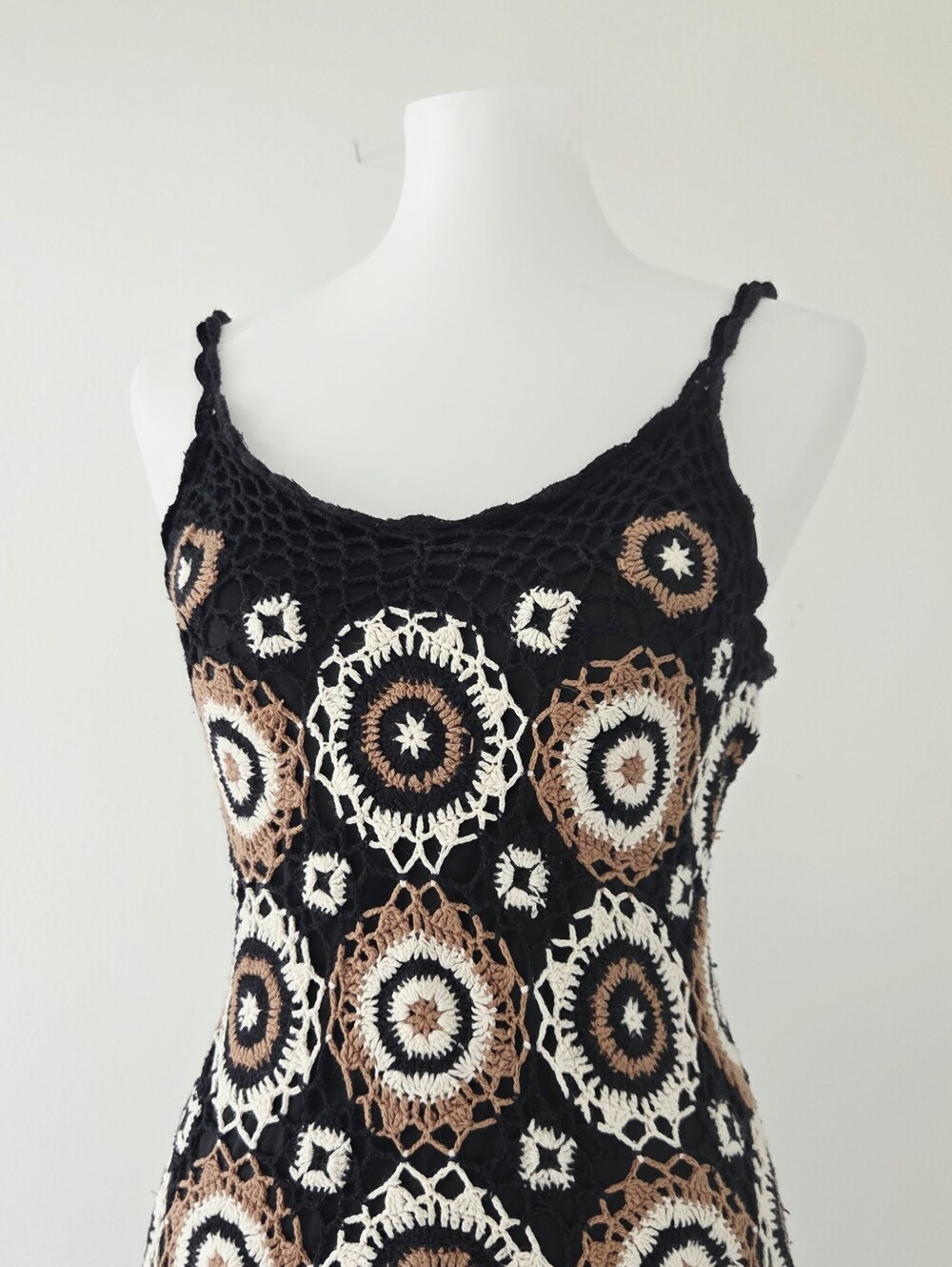 Newport News crochet circular granny Square Midi Dress Medium - Picture 6 of 9